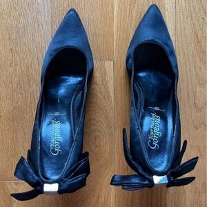 New Look Black Satin Heels with Bow Accent